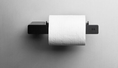 Reframe, toalettpappershållare, svart